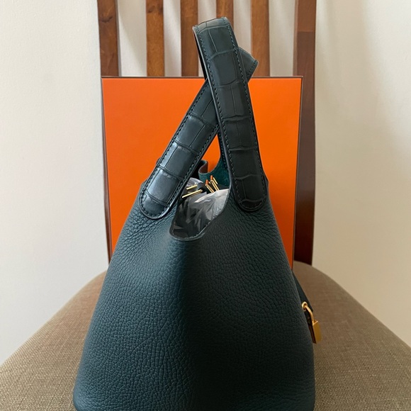 BNIB vert cypress picotin touch in size 18/ sold - Picture 5 of 9